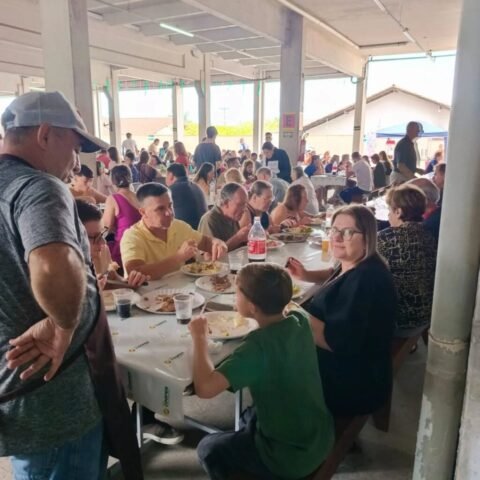 Santa Missa com Festa Social Comunidade Santa Luzia